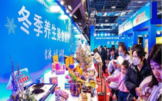 哈尔滨美食短视频剪辑 主播遇见冰雪丨带大家直击哈尔滨，解锁东北美食“顶流”——东北大饭包